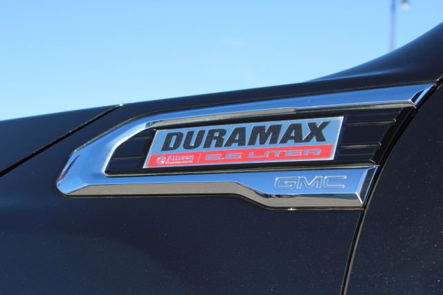 Used 2022 GMC Sierra 2500 Denali w/ Denali Black Diamond Edition image 17