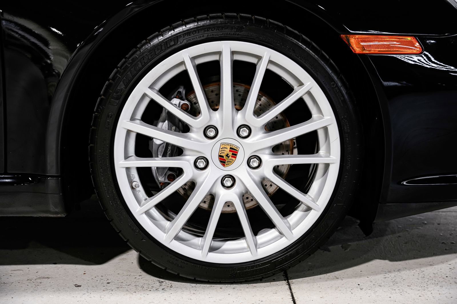 Used 2009 Porsche 911 Carrera RWD image 42
