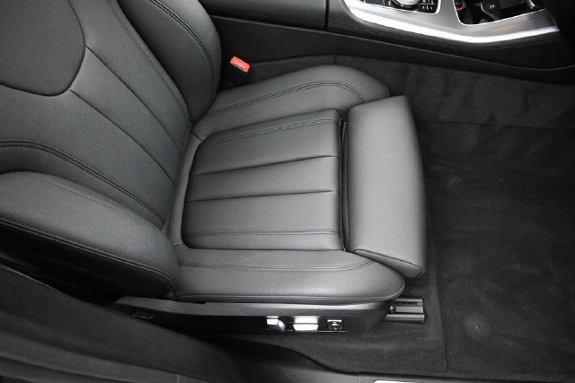 Used 2019 BMW X5 xDrive40i w/ Convenience Package AWD/4WD image 32