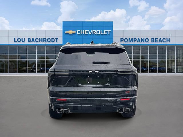 Used 2024 Chevrolet Traverse RS w/ LPO, Floor Liner Package FWD image 4