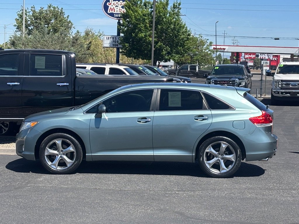 Used 2011 Toyota Venza w/ Leather Pkg FWD image 43