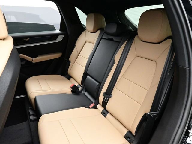 New 2026 Porsche Cayenne image 13