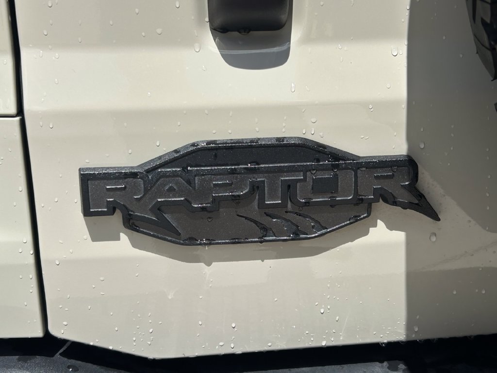 Used 2025 Ford Bronco Raptor AWD/4WD image 12