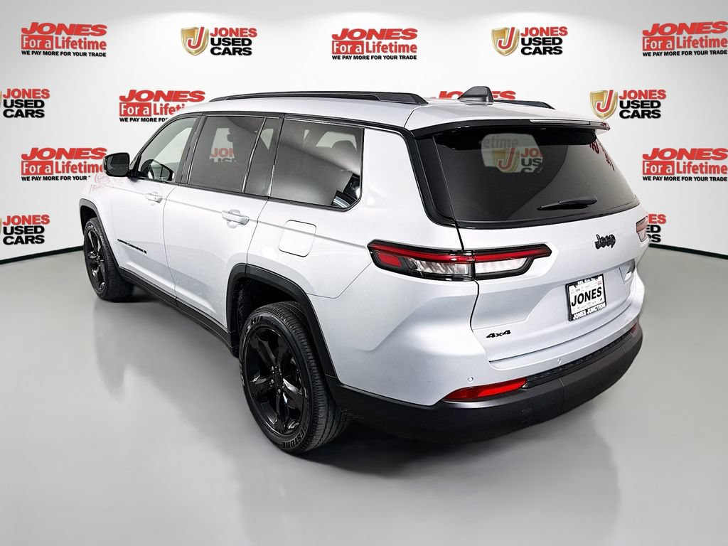 Used 2024 Jeep Grand Cherokee L Altitude AWD/4WD image 2