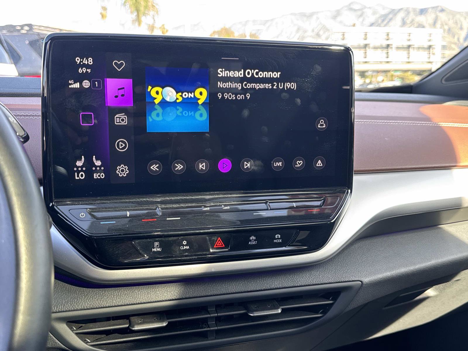 Certified 2022 Volkswagen ID.4 Pro S image 17