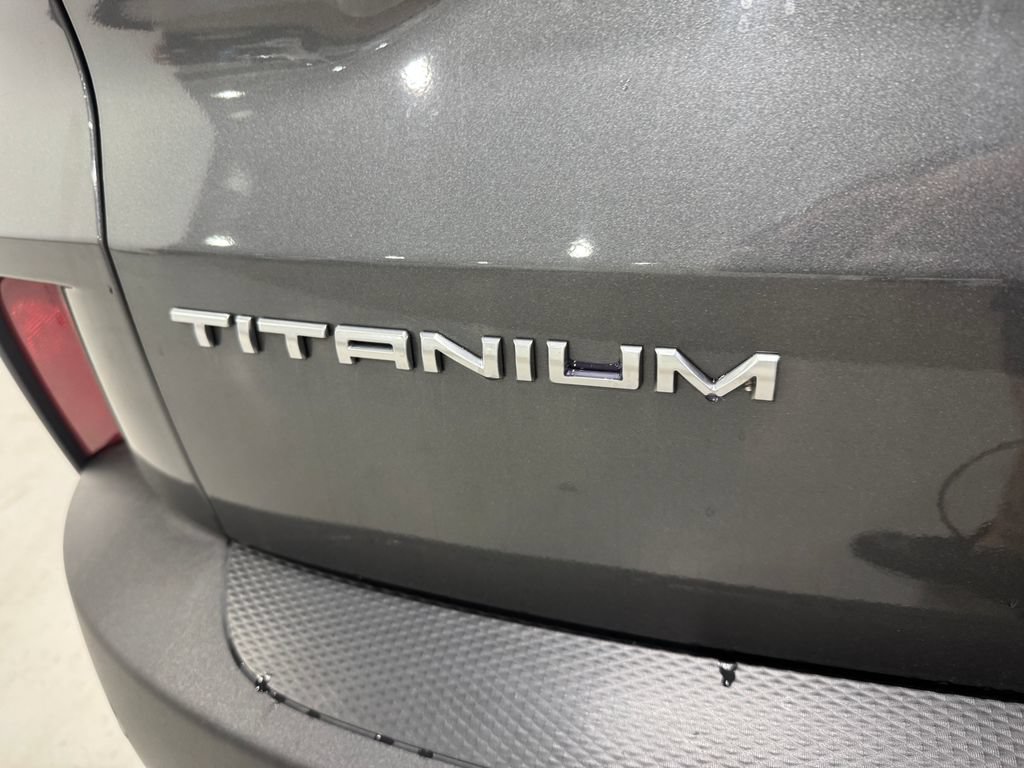 Used 2022 Ford Escape Titanium AWD/4WD image 32