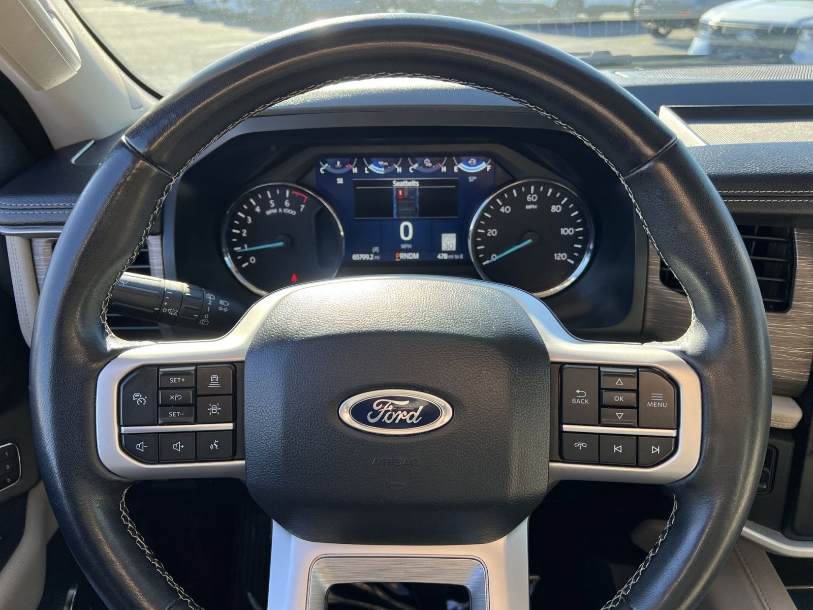 Used 2024 Ford Expedition Max Limited image 16