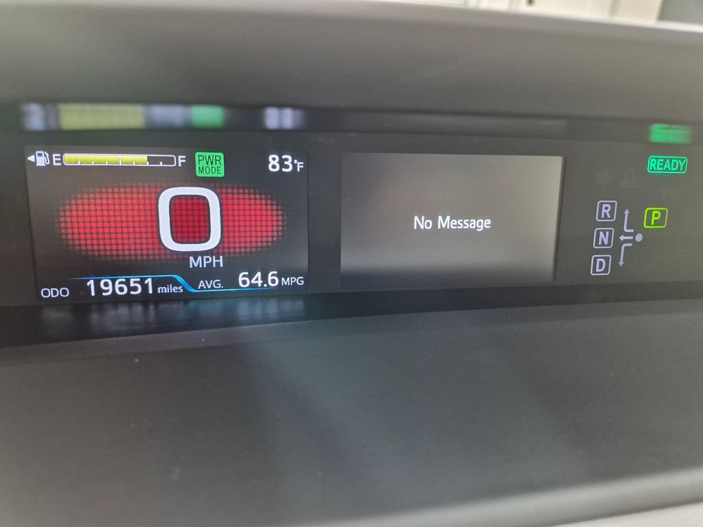 Used 2022 Toyota Prius LE FWD image 16