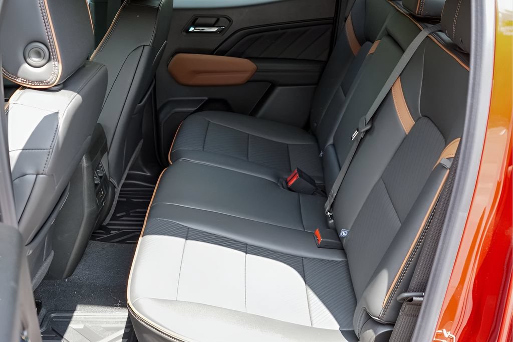 New 2026 GMC Canyon AT4 w/ Technology Plus Package AWD/4WD image 20