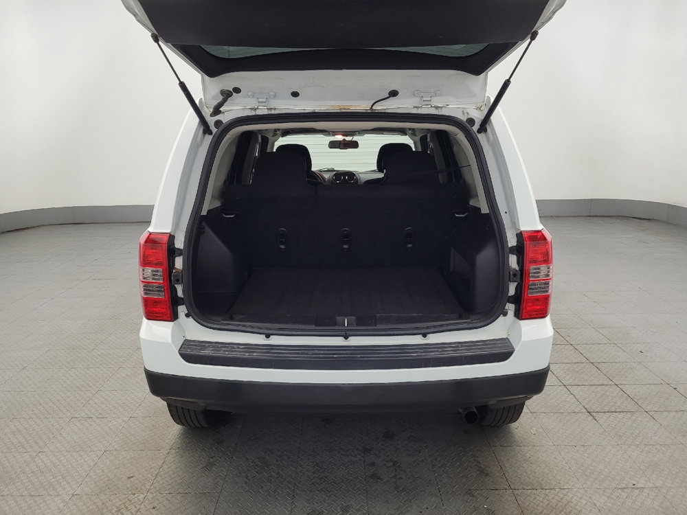 Used 2017 Jeep Patriot Sport w/ Power Value Group image 29