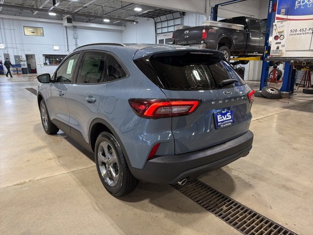 New 2026 Ford Escape ST-Line w/ Tech Pack #1 image 3