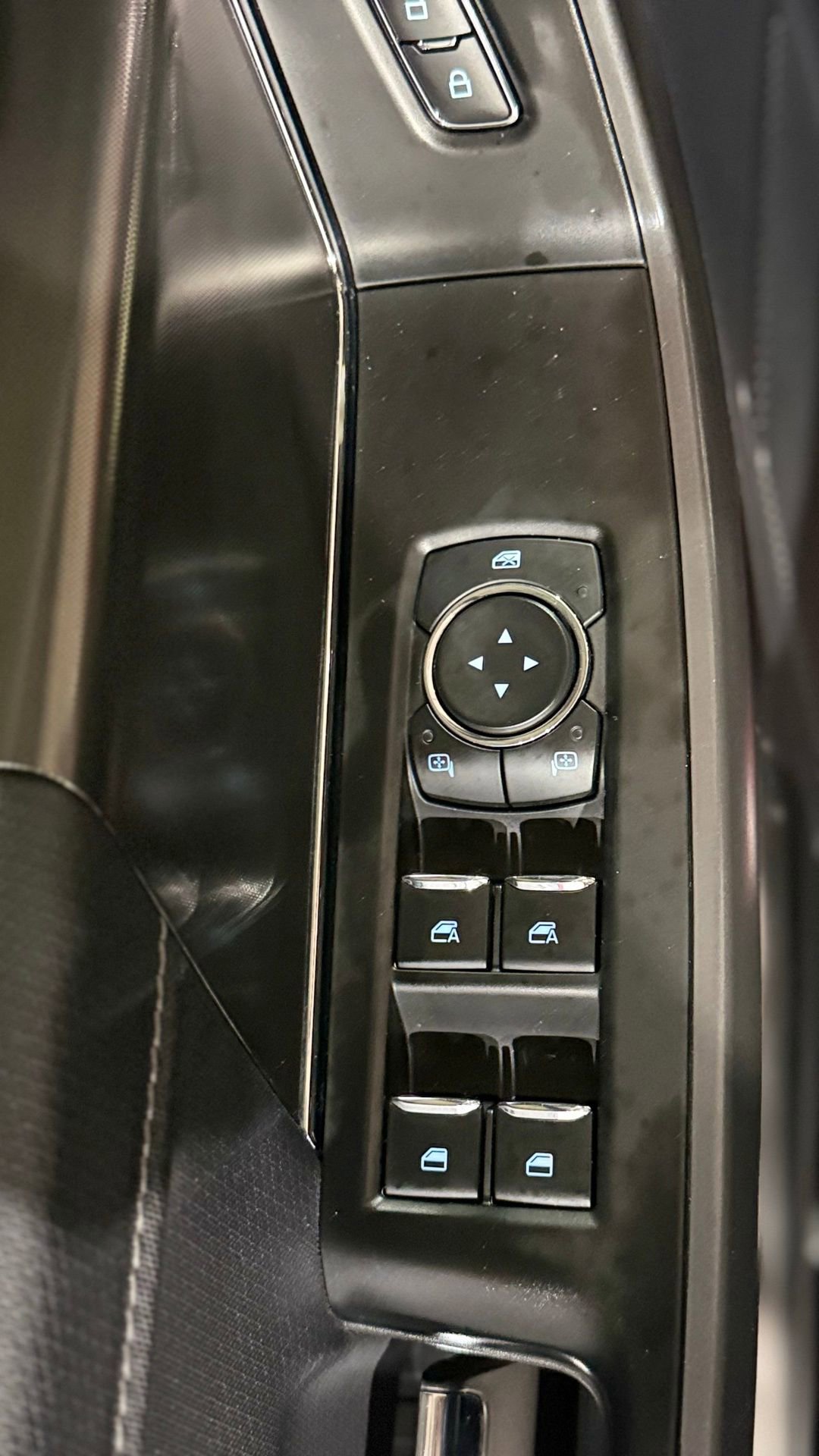 Used 2024 Ford F150 XLT w/ Equipment Group 302A MID image 39