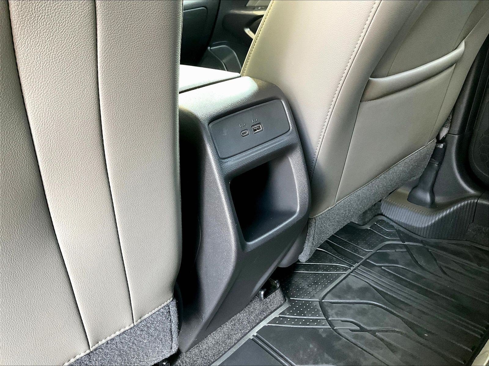 Used 2025 Chevrolet Trax ACTIV FWD image 10