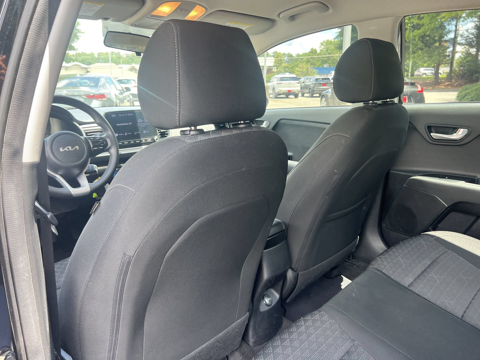 Used 2022 Kia Rio S FWD image 17