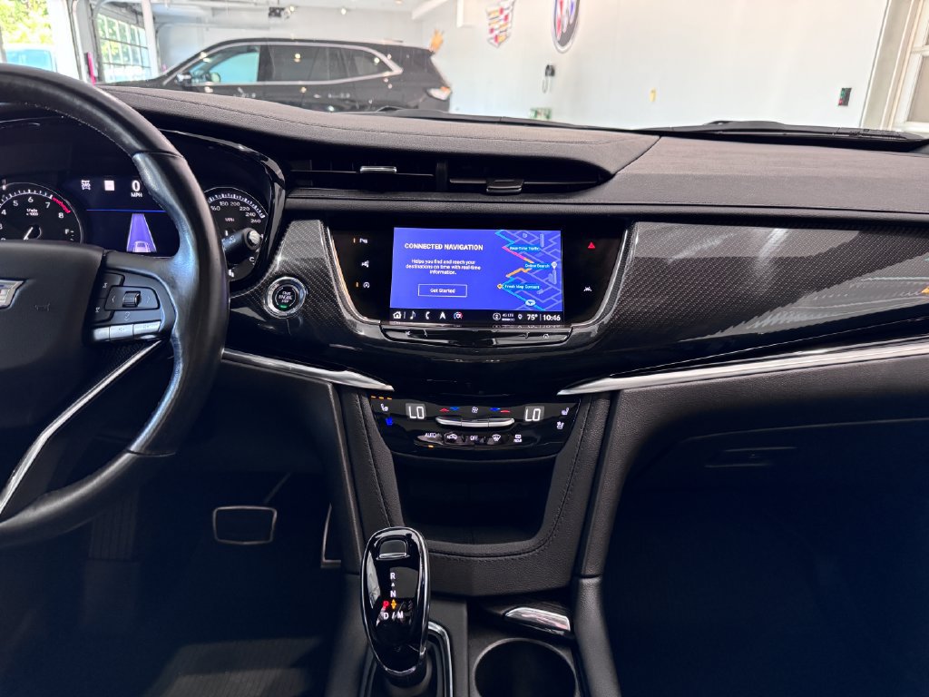 Certified 2024 Cadillac XT6 Sport w/ Technology Package AWD/4WD image 18