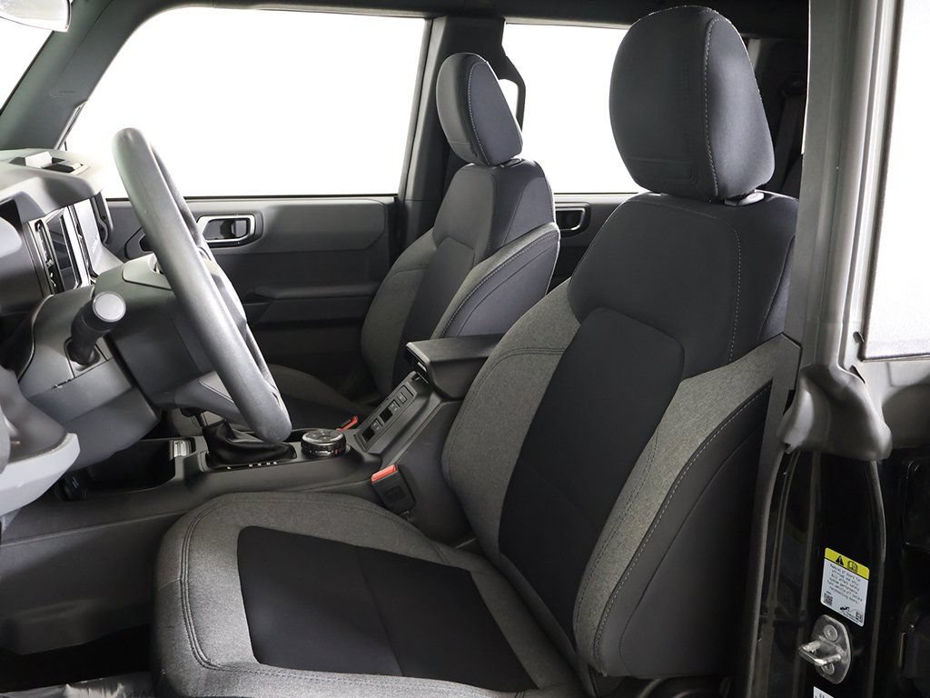 Used 2023 Ford Bronco 4-Door AWD/4WD image 24