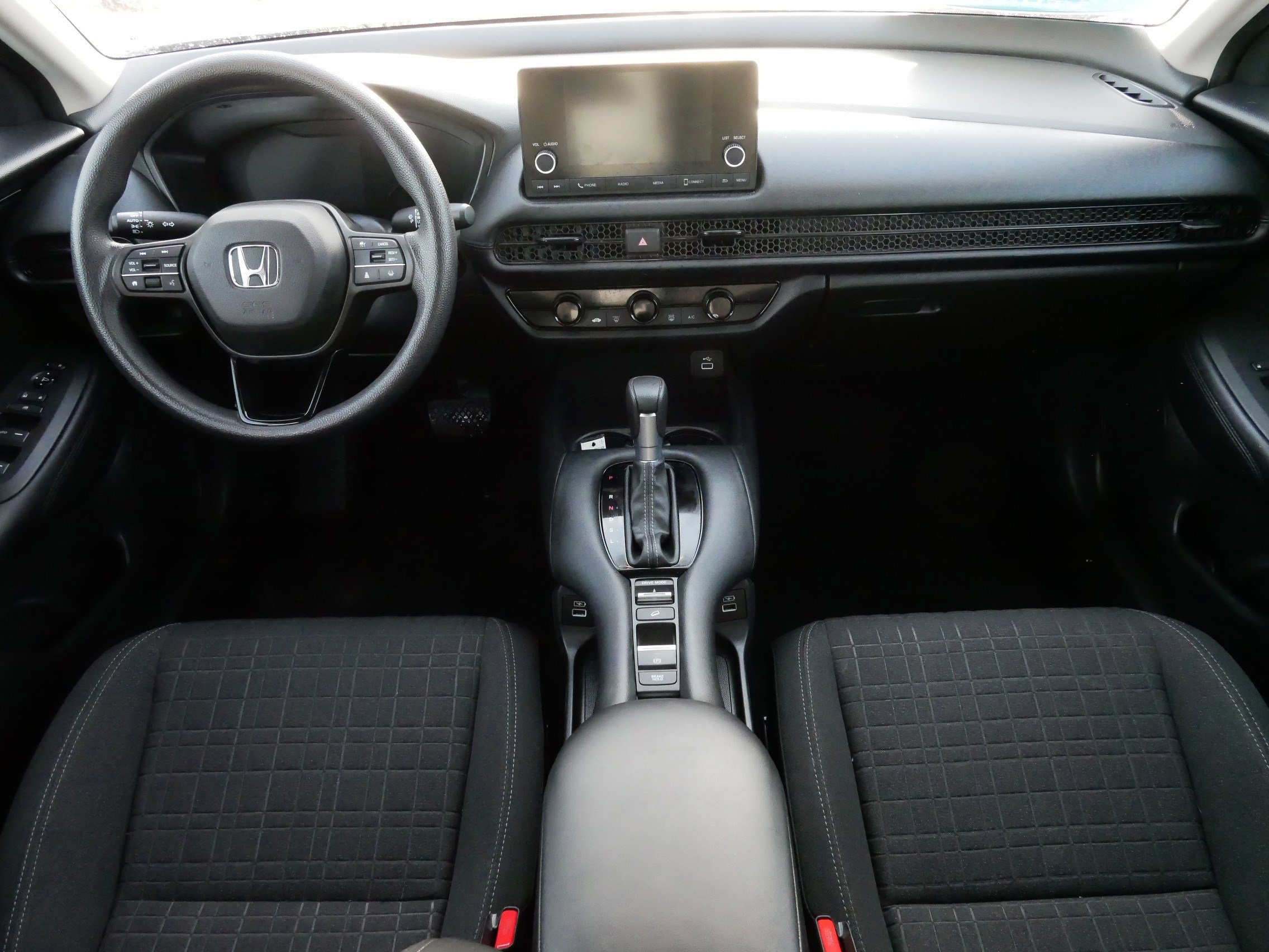 Certified 2023 Honda HR-V LX image 10