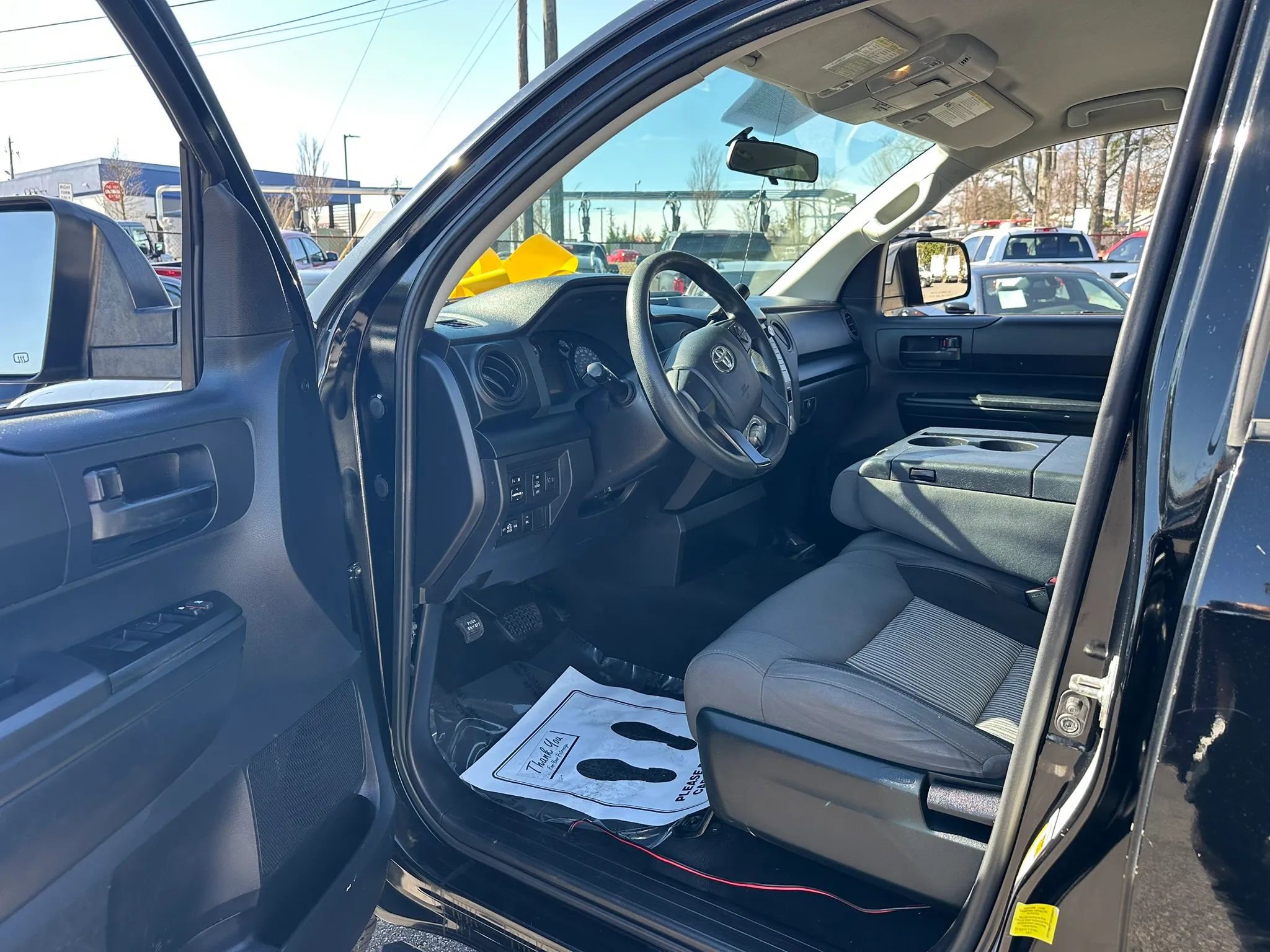 Used 2016 Toyota Tundra SR w/ Tow Package image 18