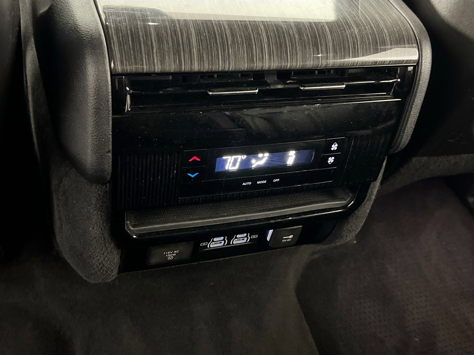 Used 2022 Jeep Wagoneer Series II image 26