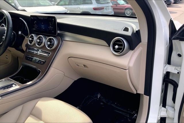Certified 2022 Mercedes-Benz GLC 300 4MATIC w/ Multimedia Package Lite image 15