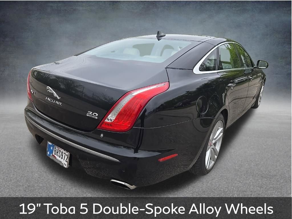 Used 2014 Jaguar XJ L Portfolio image 9