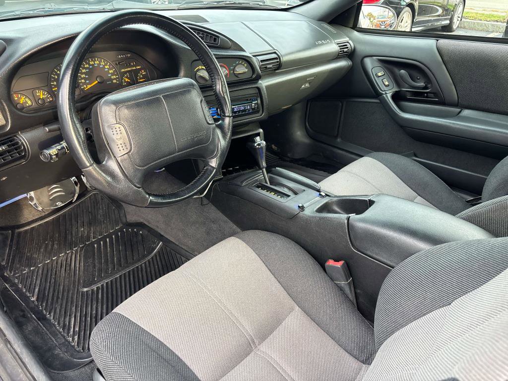 Used 1993 Chevrolet Camaro LT image 9