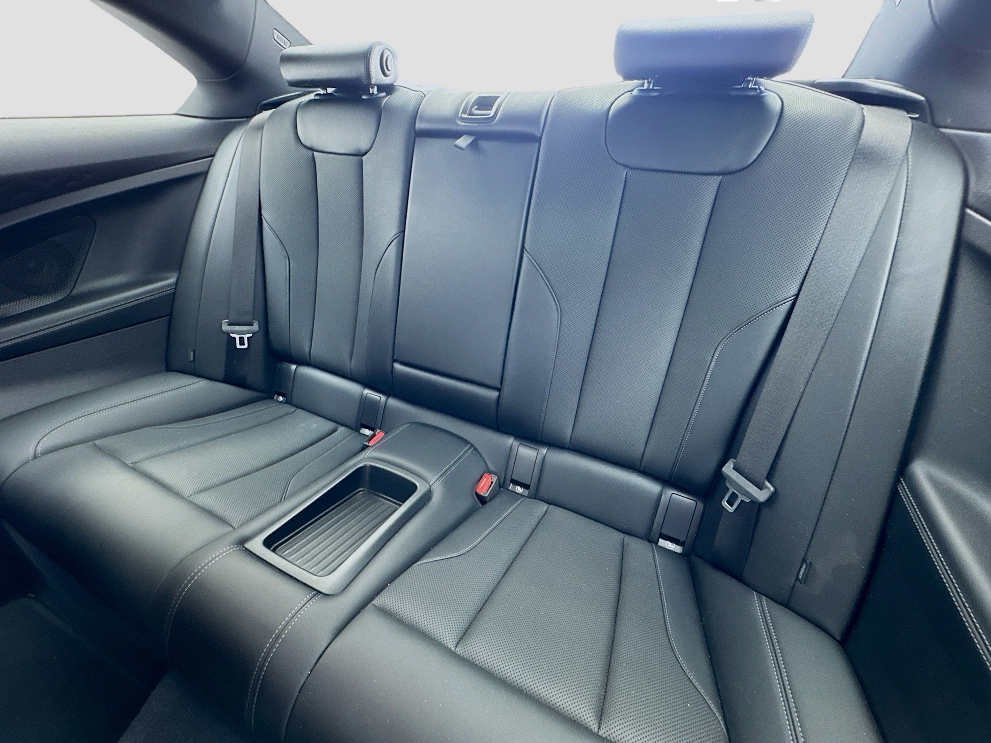Used 2023 BMW 230i Coupe w/ Convenience Package RWD image 15