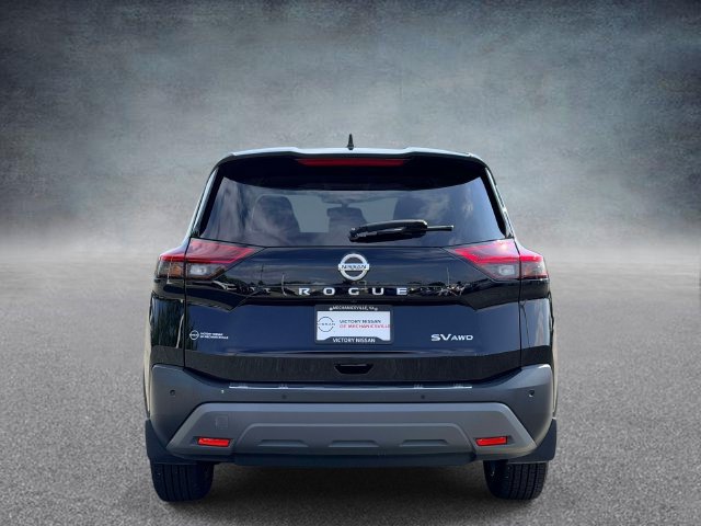 Used 2021 Nissan Rogue SV AWD/4WD image 3