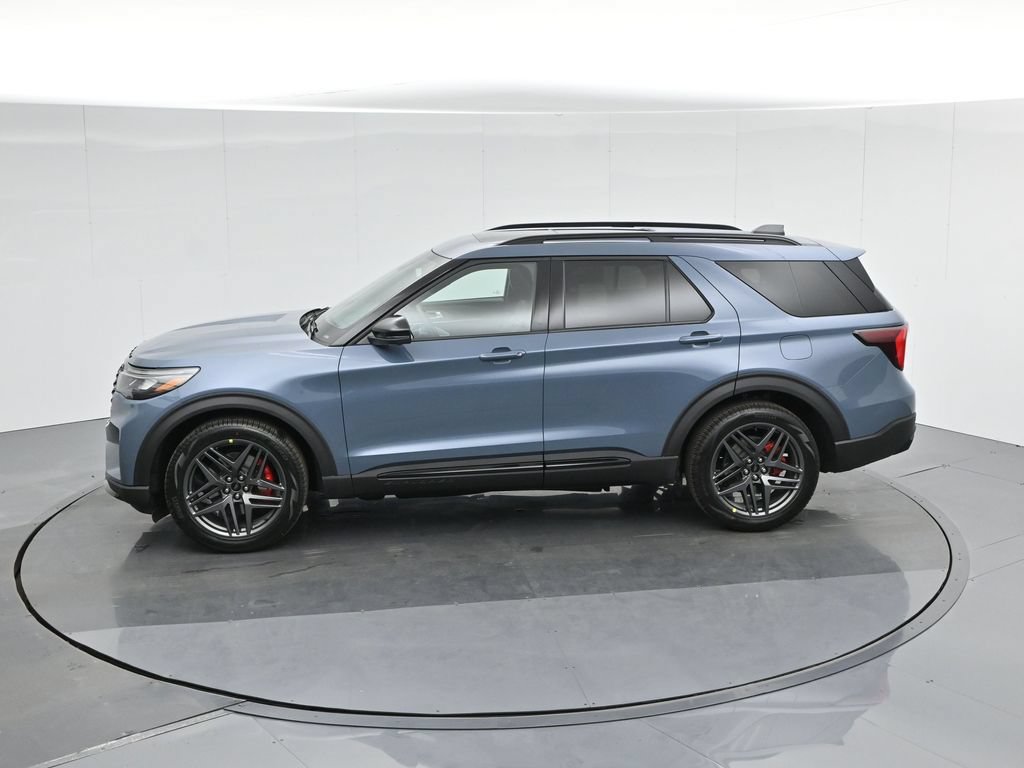 Certified 2025 Ford Explorer ST w/ Sun And Sound Package AWD/4WD image 48
