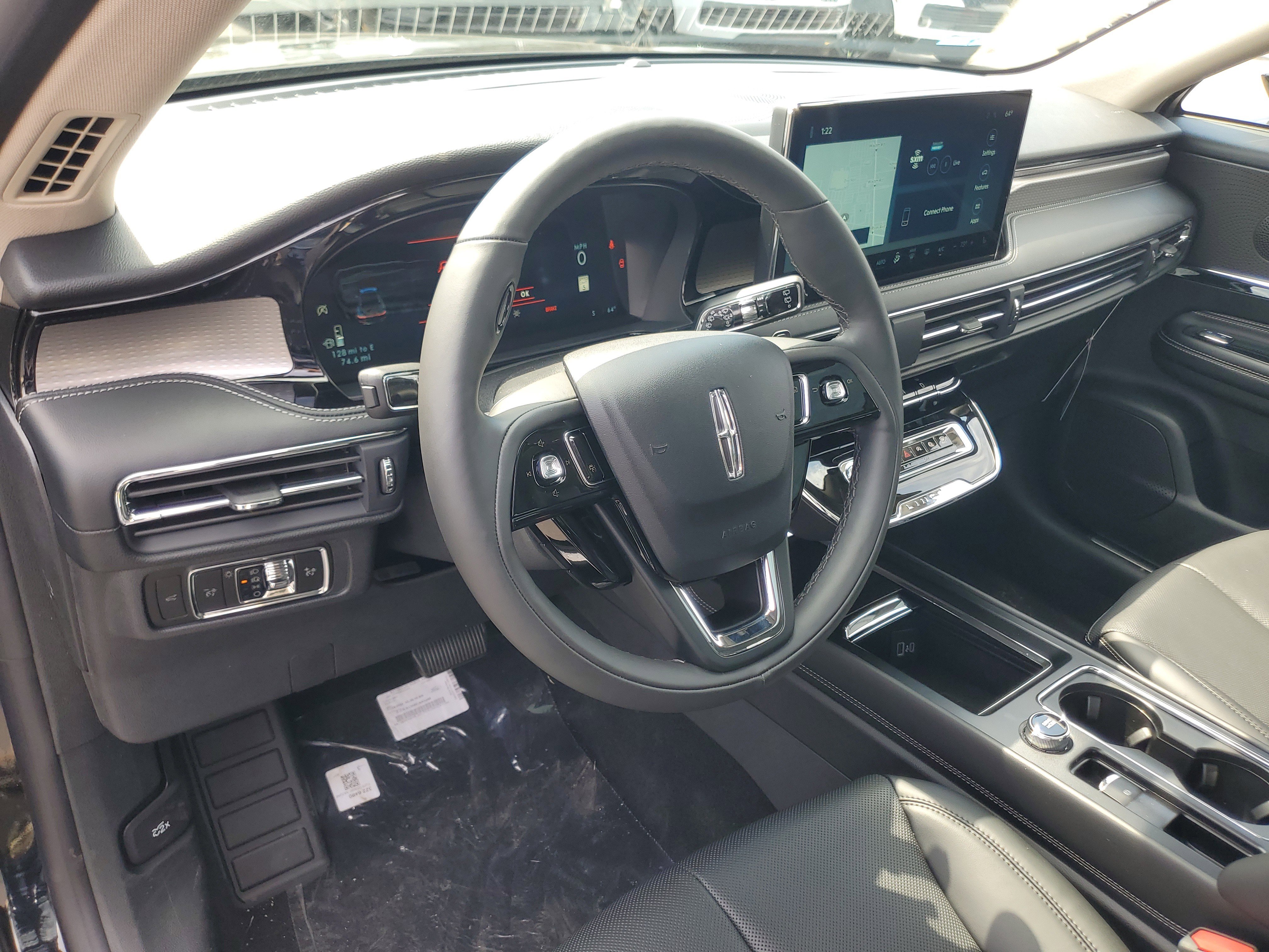 New 2026 Lincoln Corsair Reserve w/ Jet Appearance Package AWD/4WD image 13