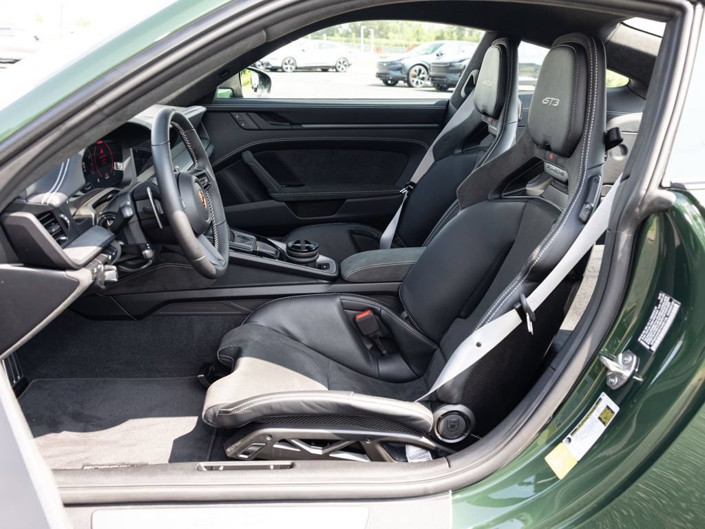 Used 2026 Porsche 911 GT3 RWD image 22