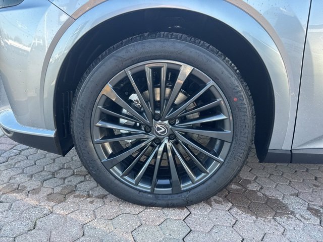 New 2025 Lexus RX 350h w/ Convenience Package image 14