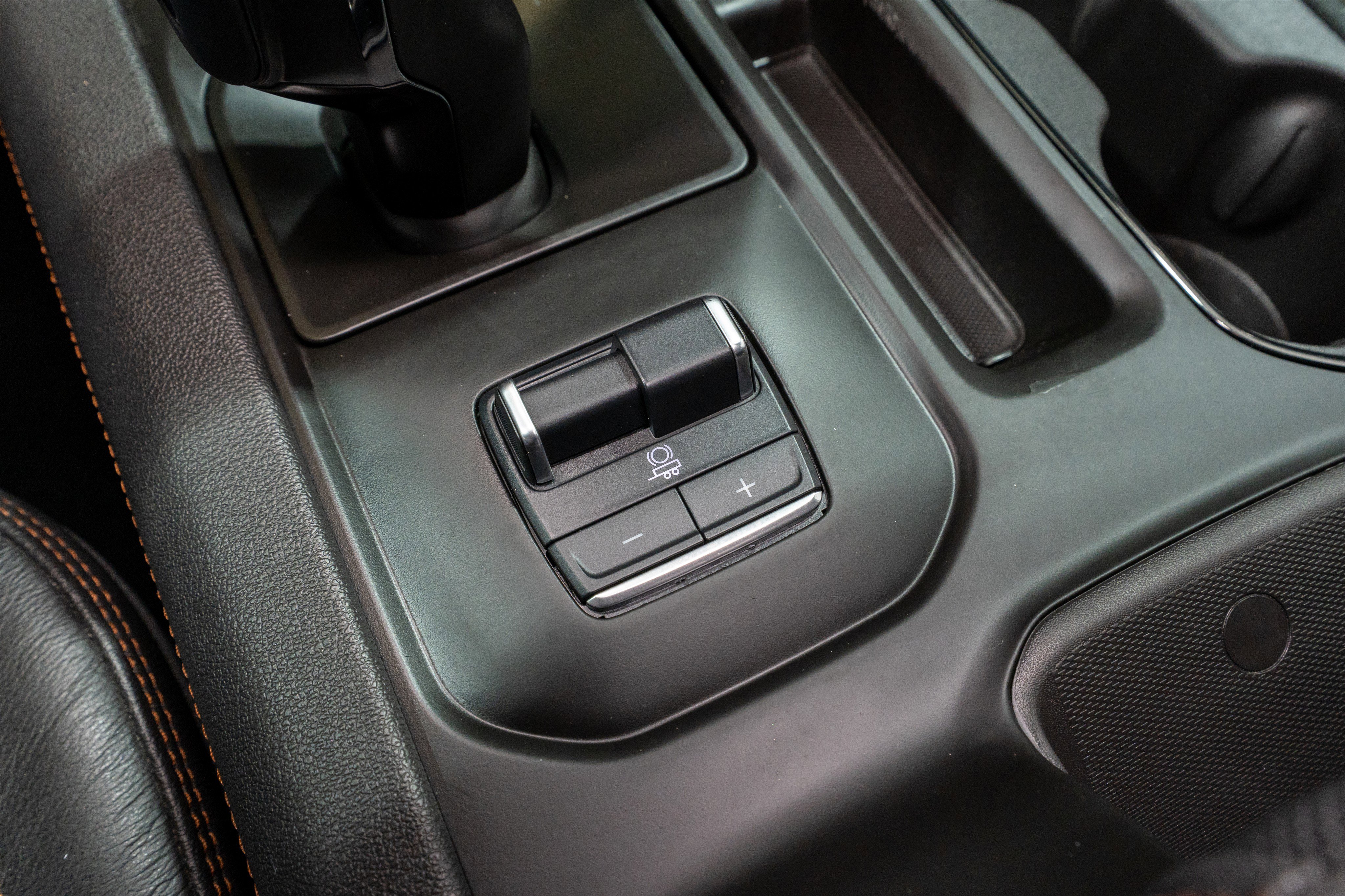 Used 2024 GMC Sierra 1500 AT4 w/ Technology Package image 29