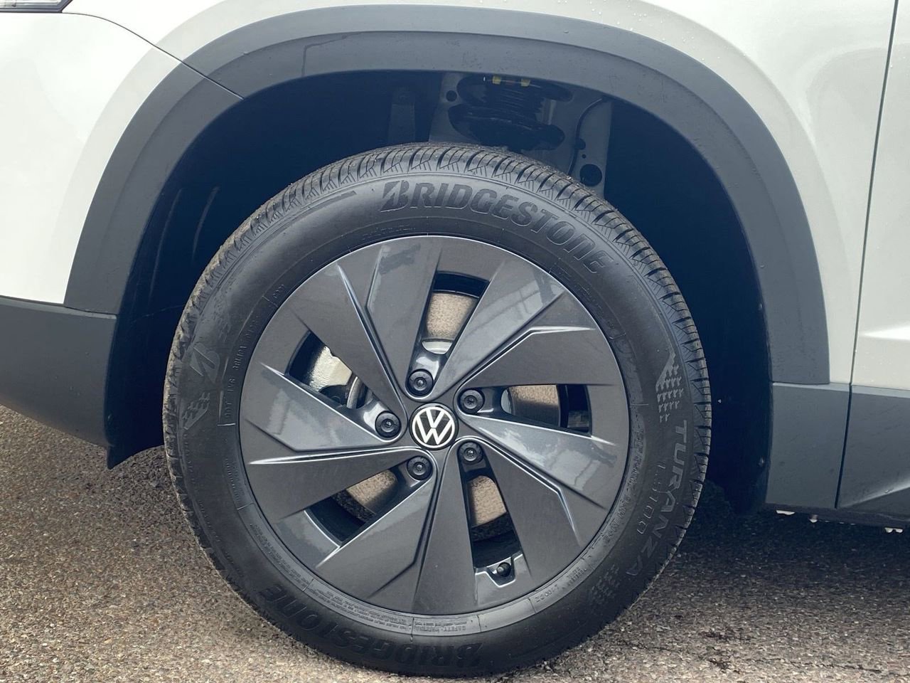 New 2026 Volkswagen Taos S image 6