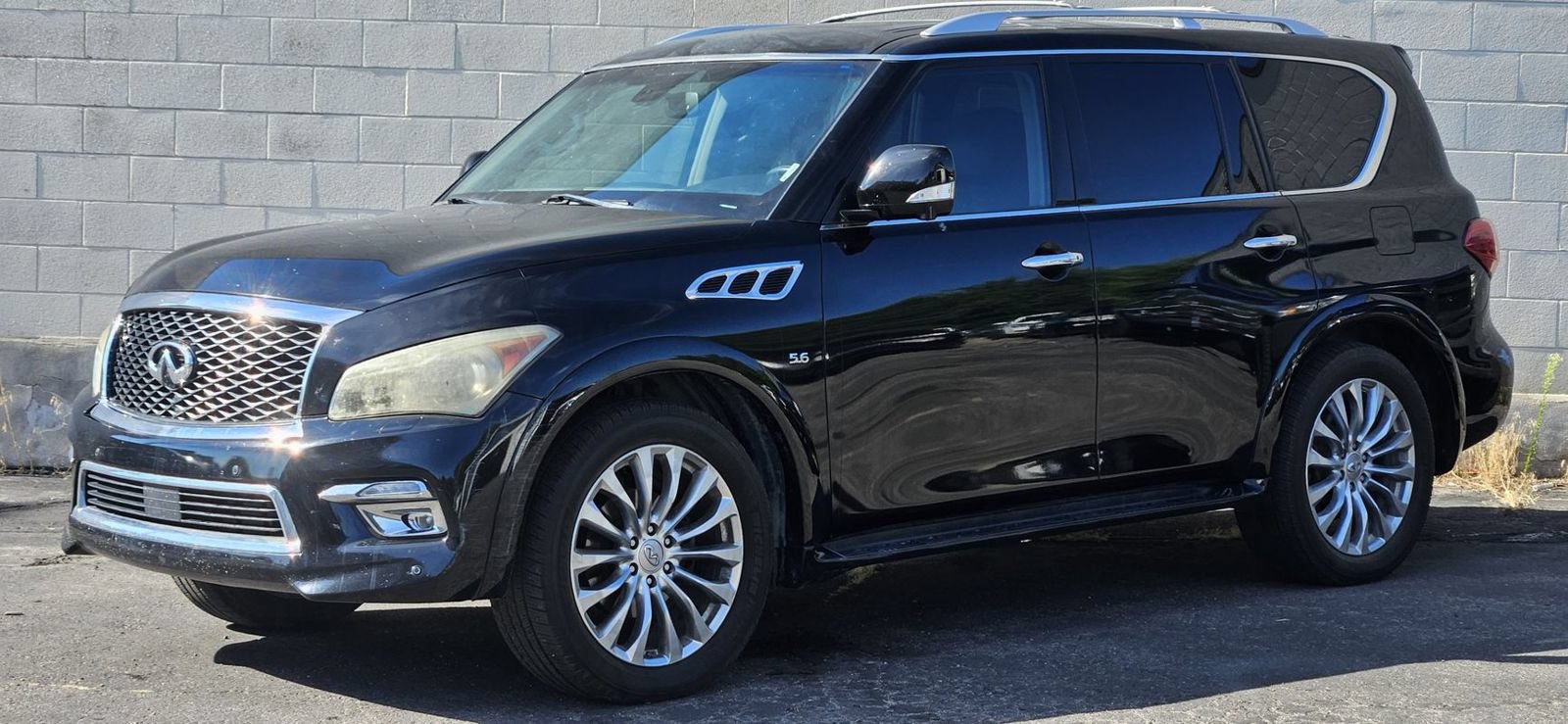 Used 2012 INFINITI QX56 4WD w/ Deluxe Touring Pkg