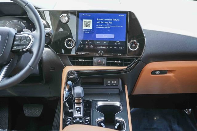 Used 2025 Lexus NX 350h AWD w/ Cold Area Package image 15