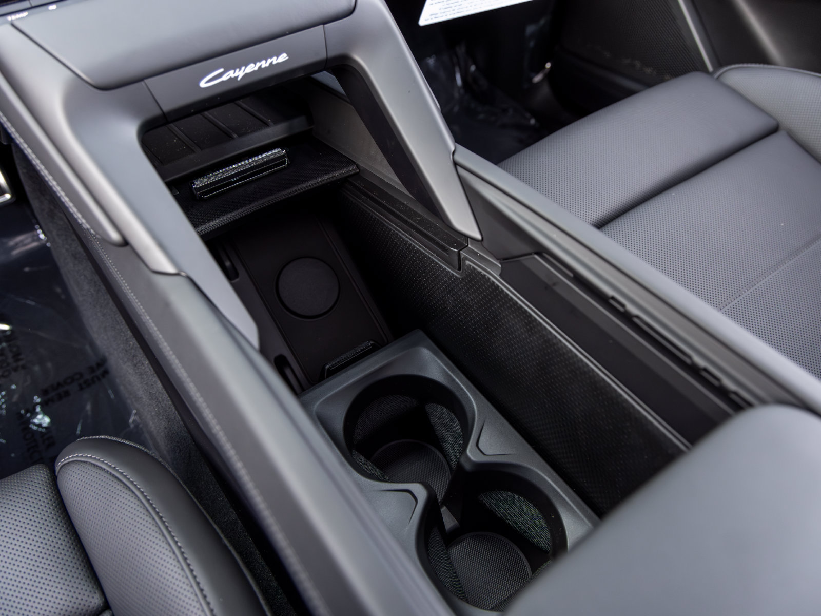 New 2026 Porsche Cayenne Electric Coupe AWD/4WD image 45