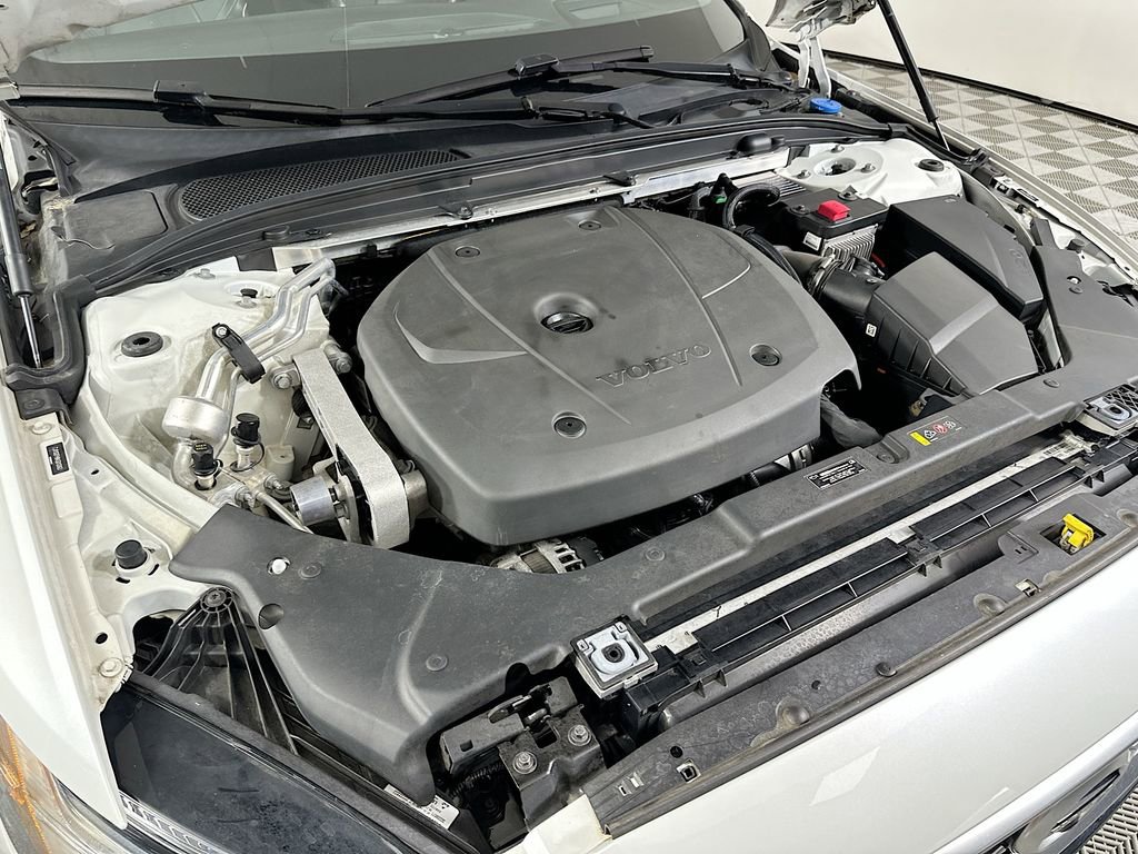 Used 2019 Volvo S60 T5 R-Design FWD image 26