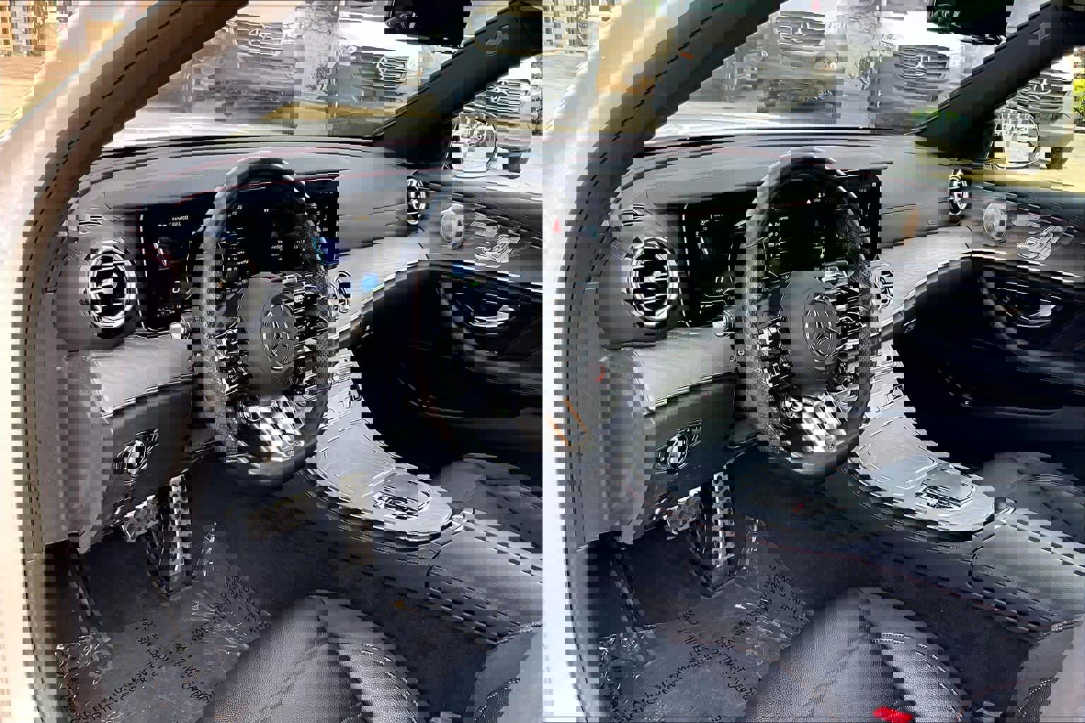 Used 2022 Mercedes-Benz E 53 AMG 4MATIC Sedan image 17