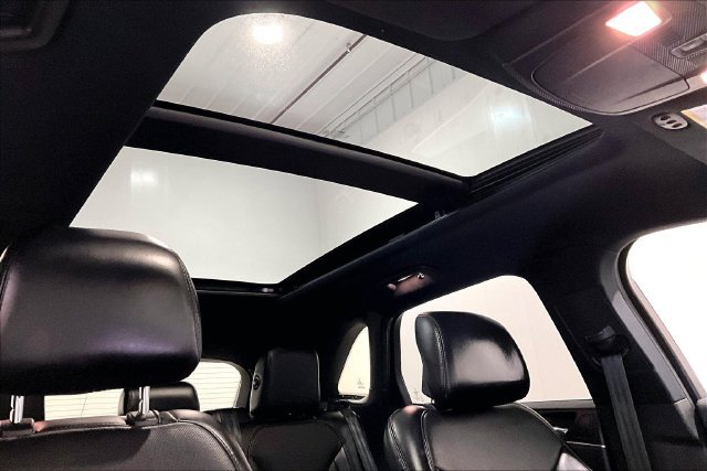 Used 2019 Lincoln MKC Reserve AWD/4WD image 34