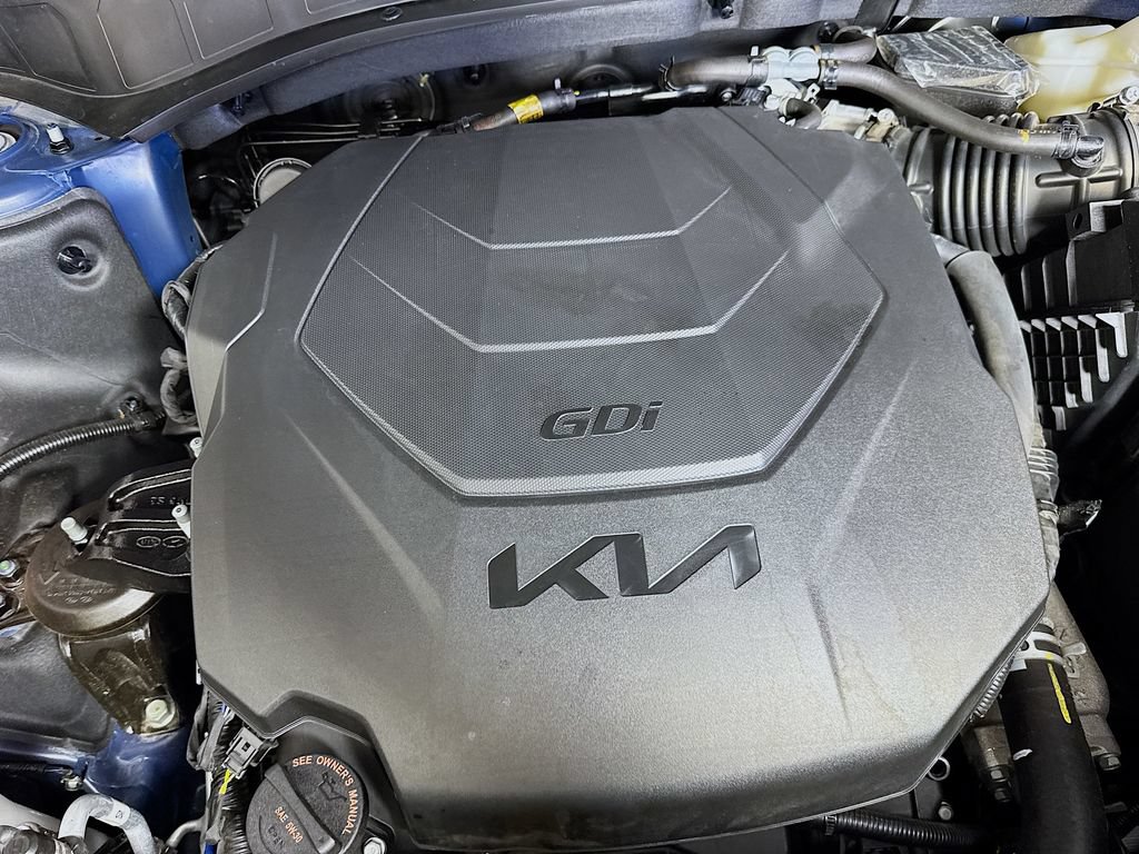 Used 2025 Kia Telluride EX w/ EX Captain's Chair Package FWD image 43