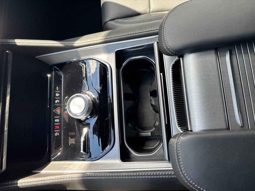 New 2026 Jeep Grand Wagoneer Limited AWD/4WD image 24