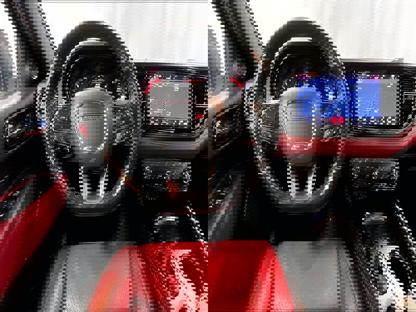 Used 2021 Dodge Durango R/T w/ Technology Group image 18