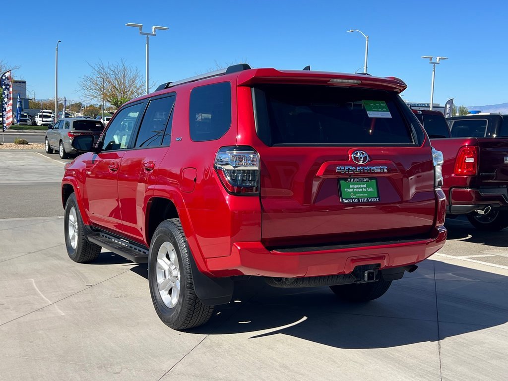 Used 2022 Toyota 4Runner SR5 Premium image 4