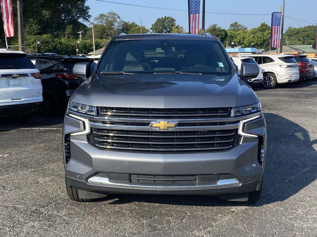 Used 2022 Chevrolet Tahoe LT AWD/4WD image 2