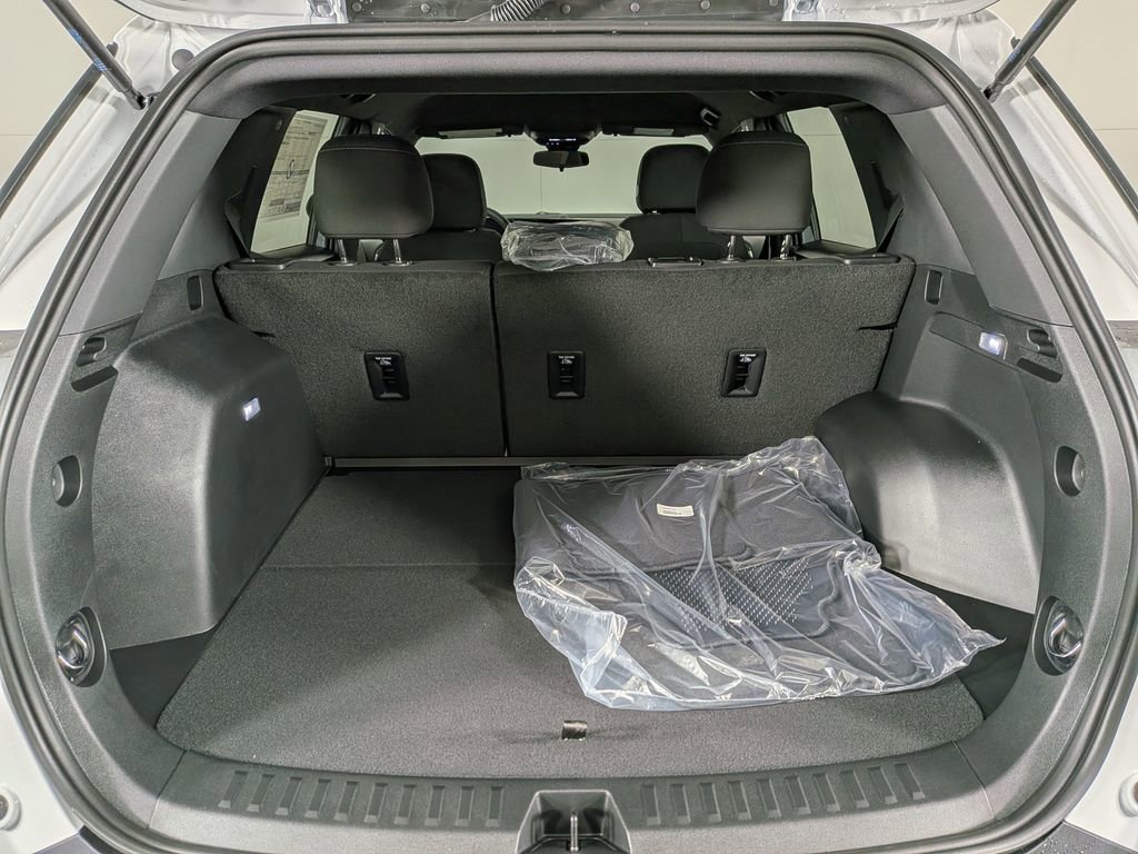 New 2026 Chevrolet Equinox LT image 10