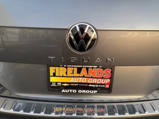 Used 2022 Volkswagen Tiguan S image 48
