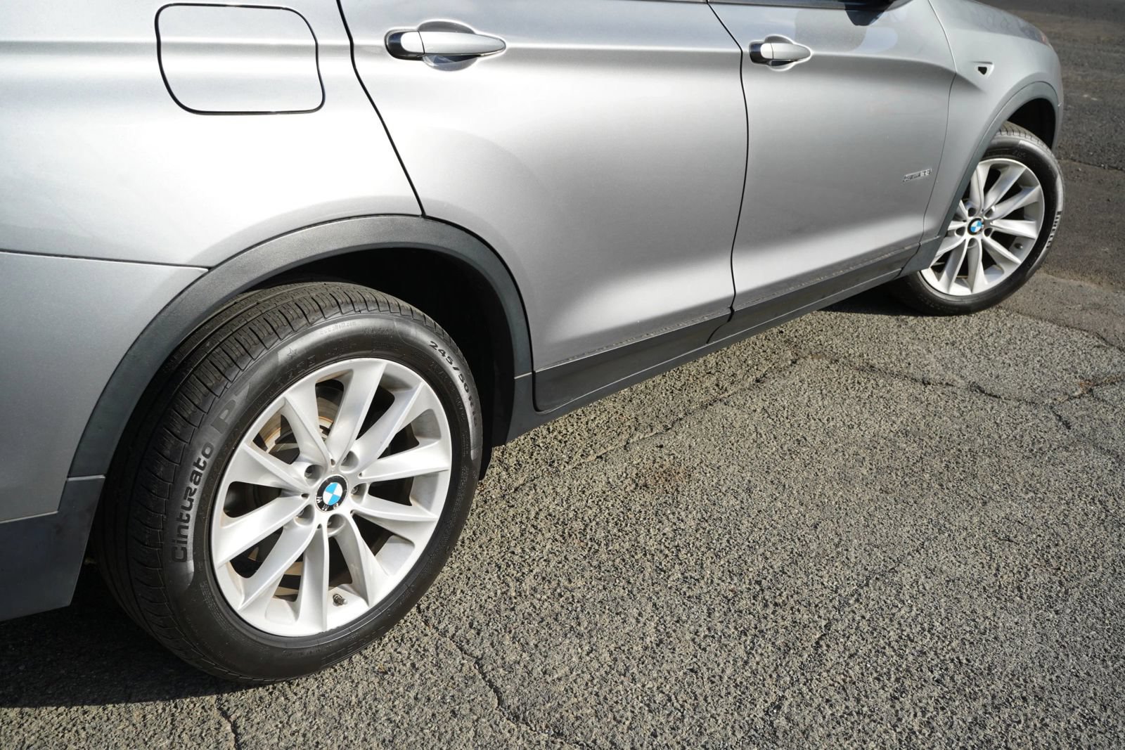 Used 2017 BMW X3 sDrive28i RWD image 7