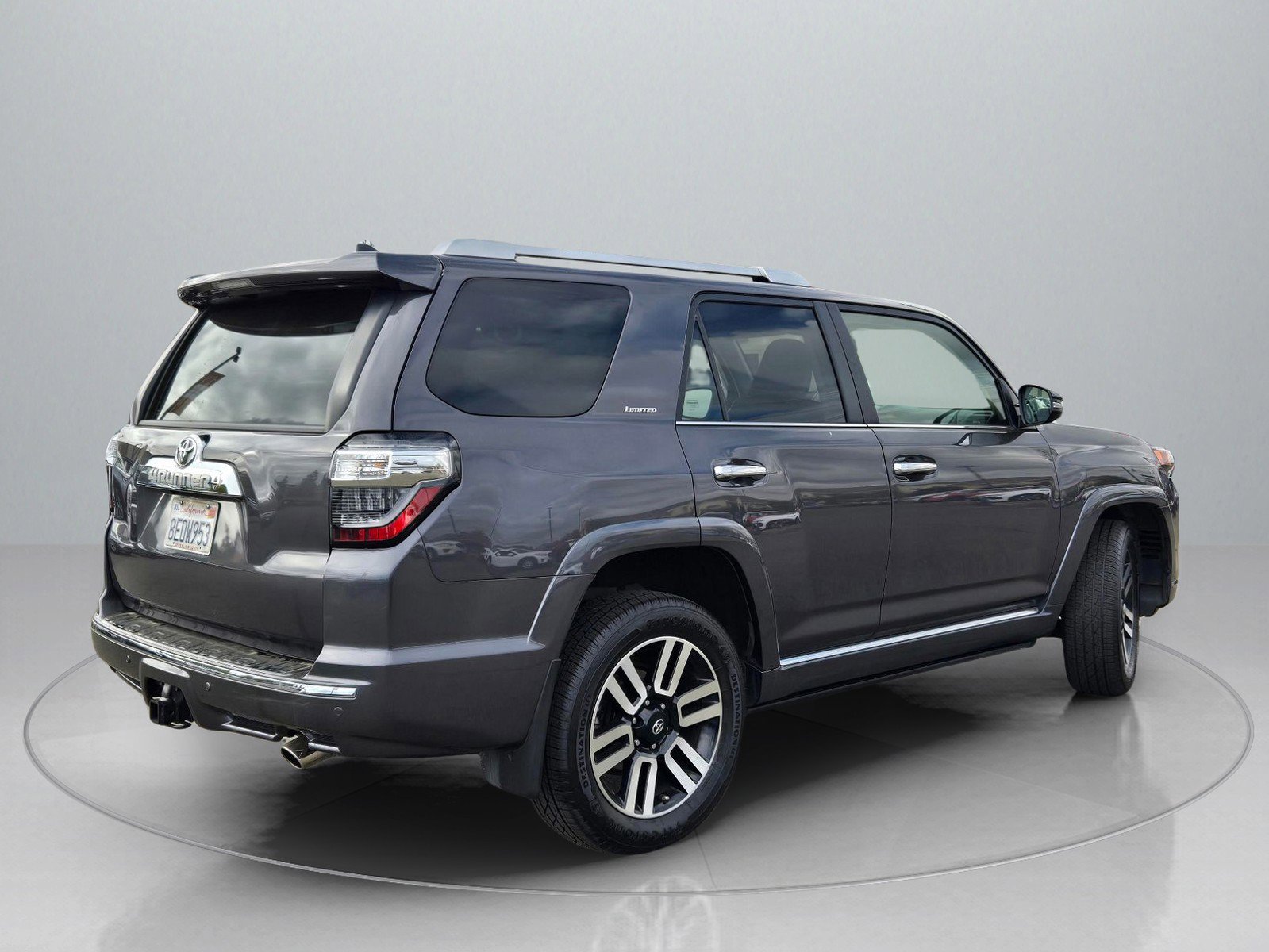 Used 2018 Toyota 4Runner Limited image 8