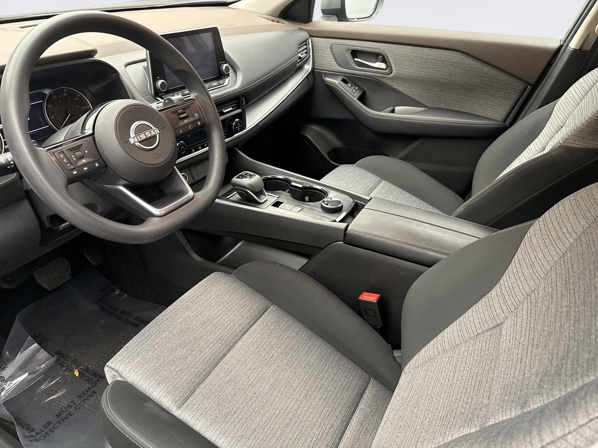 Used 2023 Nissan Rogue SV image 10